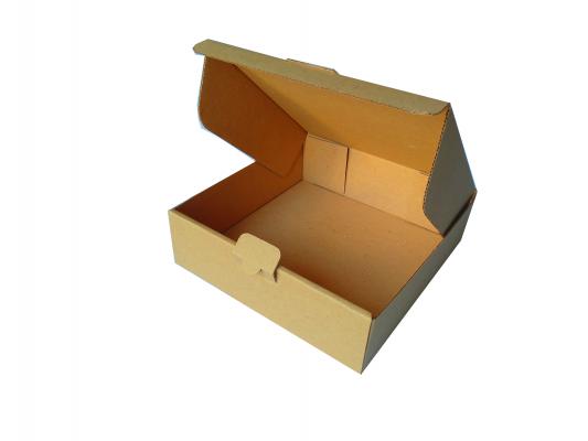 Kolievi Oluklu Kilitli Karton Kutu 18x18x5.5 cm - 4,45 TL KDV Dahil